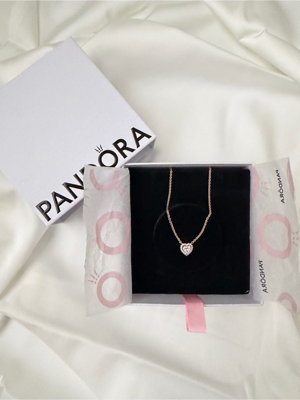 Pandora Sparkling Heart Collier Necklace 14k Rose Gold.